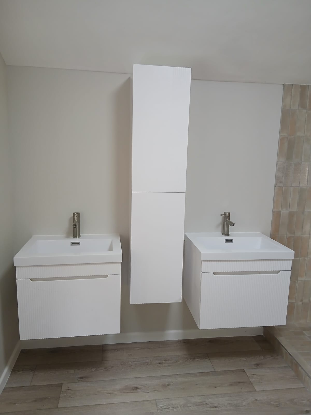 Twin basins after Zimoto installation